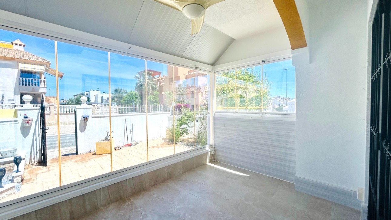 Wynajem długoterminowy - Adosado - Orihuela Costa - Villamartin area