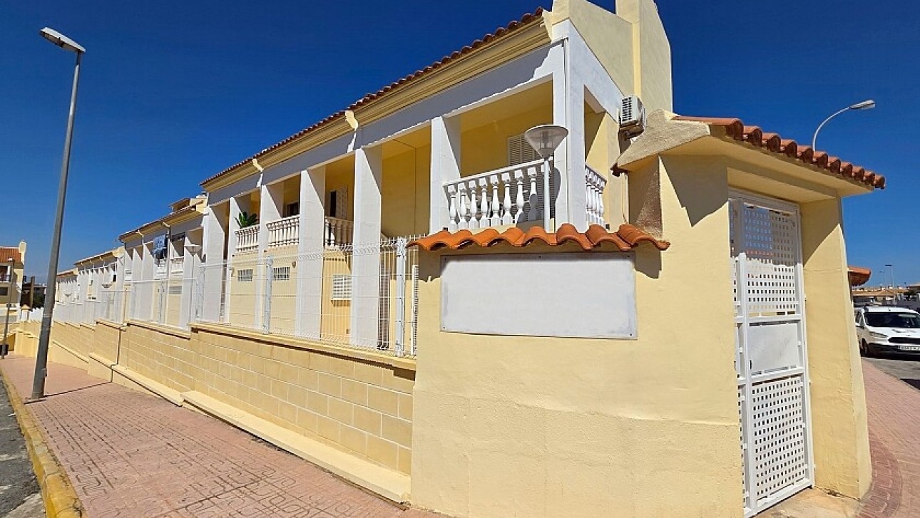 Resale - Townhouse - Torrevieja - Torreblanca