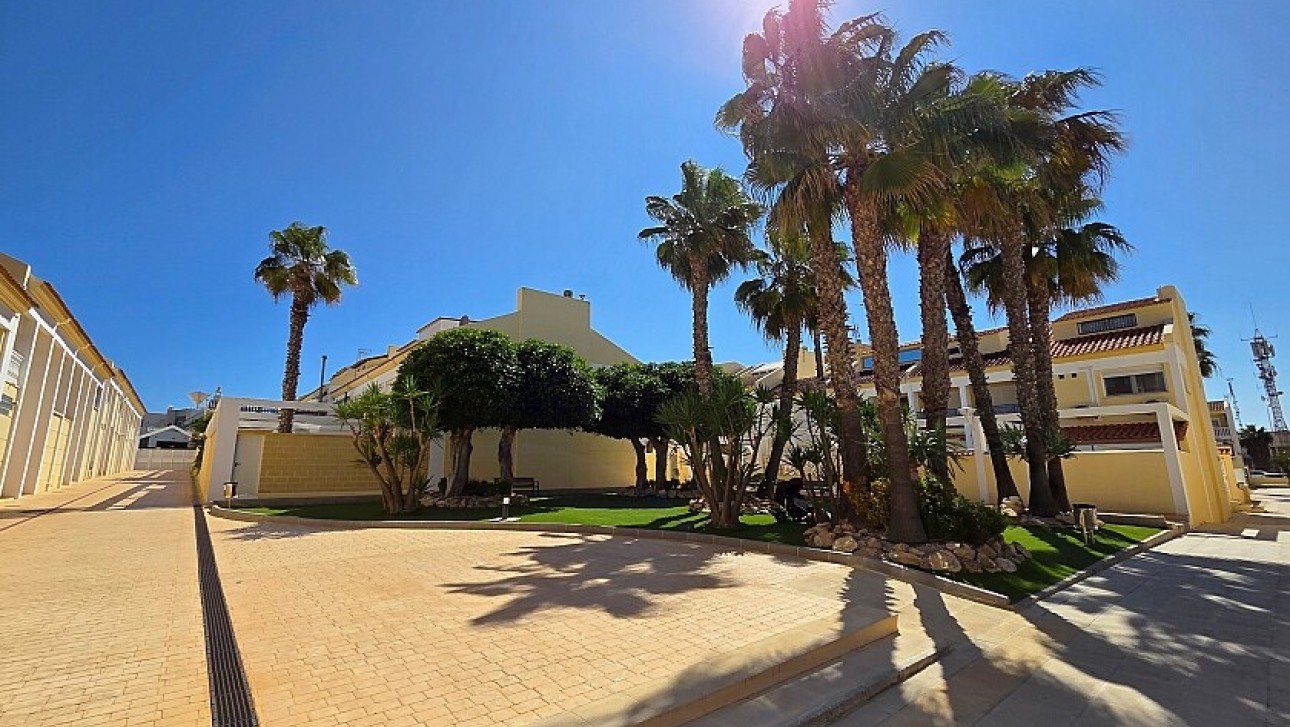 Resale - Townhouse - Torrevieja - Torreblanca