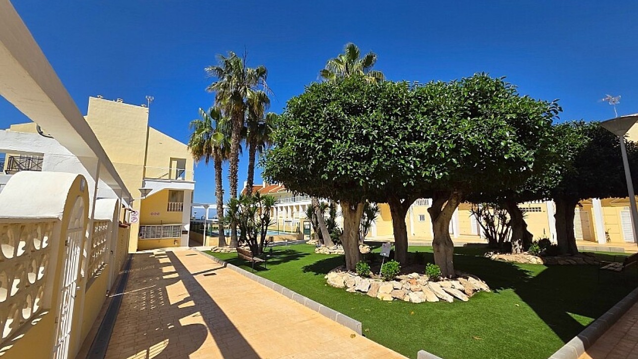 Resale - Townhouse - Torrevieja - Torreblanca