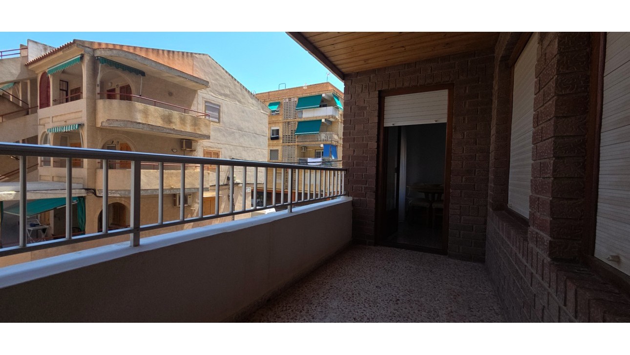 Reventa - Apartment - Torrevieja - Playa El Acequión