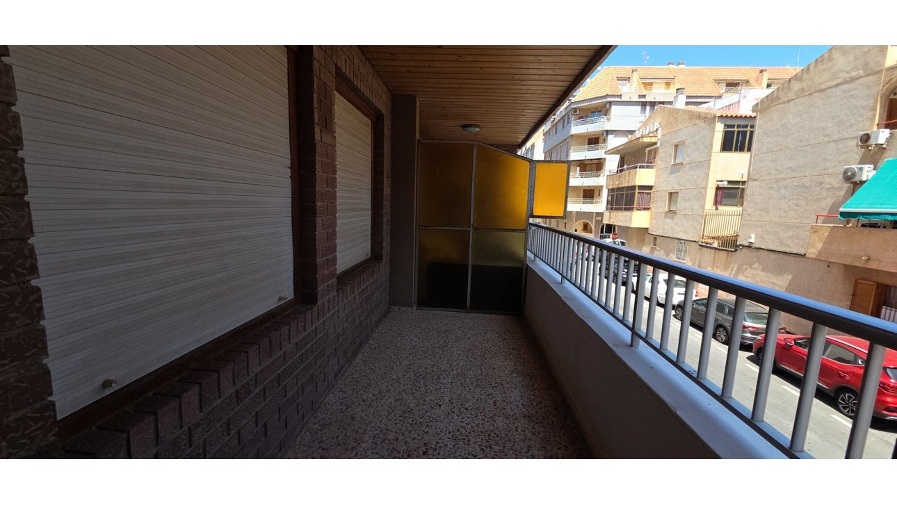 Reventa - Apartment - Torrevieja - Playa El Acequión