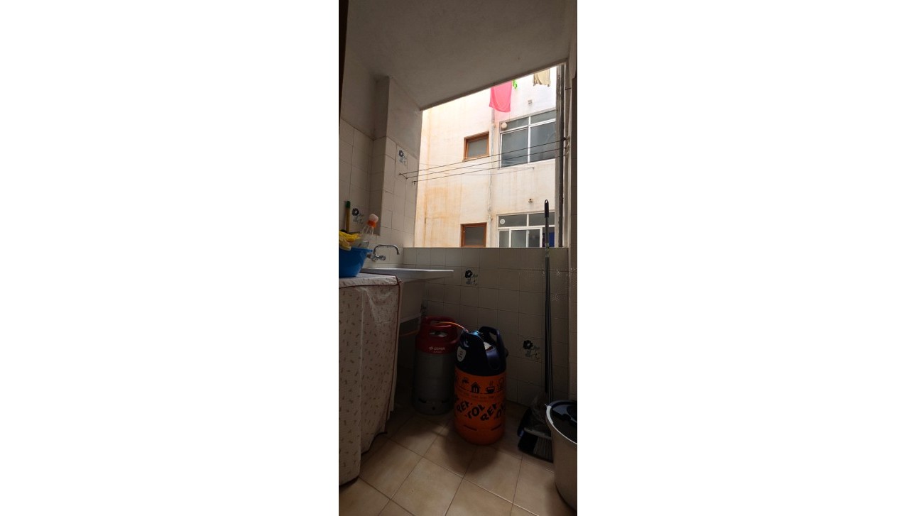 Reventa - Apartment - Torrevieja - Playa El Acequión