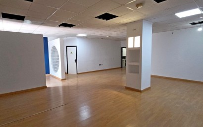 Alquiler a largo plazo - Negocio  - Torrevieja - Centro ciudad