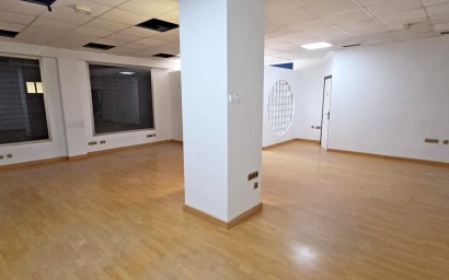 Alquiler a largo plazo - Negocio  - Torrevieja - Centro ciudad