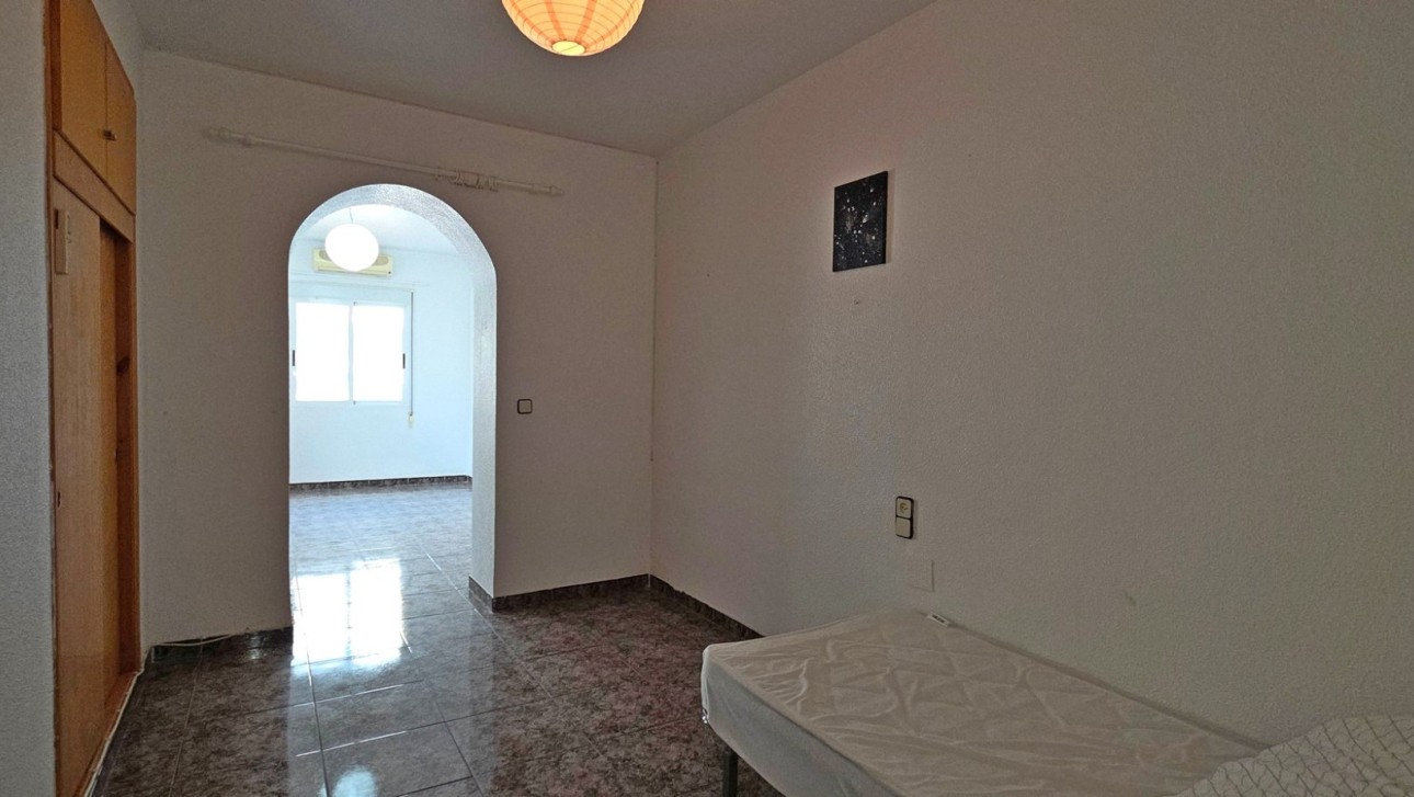 Resale - Villa - Orihuela Costa - Villamartin area