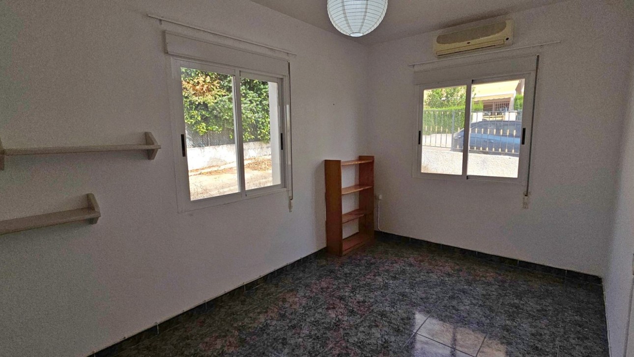 Resale - Villa - Orihuela Costa - Villamartin area