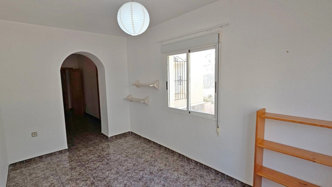 Resale - Villa - Orihuela Costa - Villamartin area
