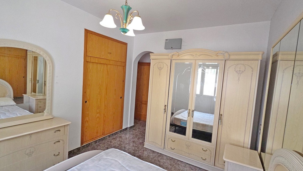 Resale - Villa - Orihuela Costa - Villamartin area