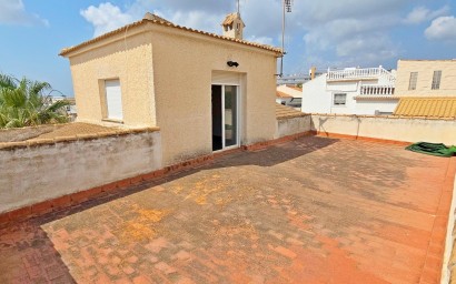 Resale - Villa - Orihuela Costa - Villamartin area