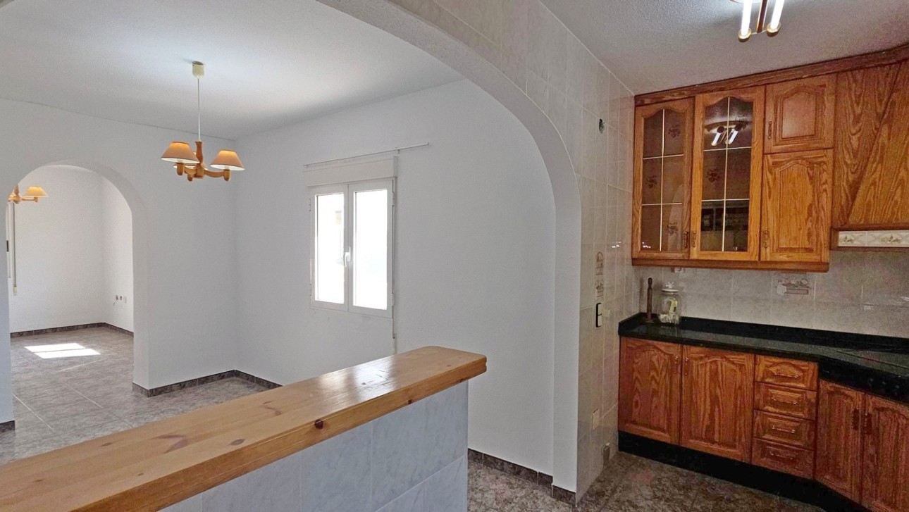 Resale - Villa - Orihuela Costa - Villamartin area