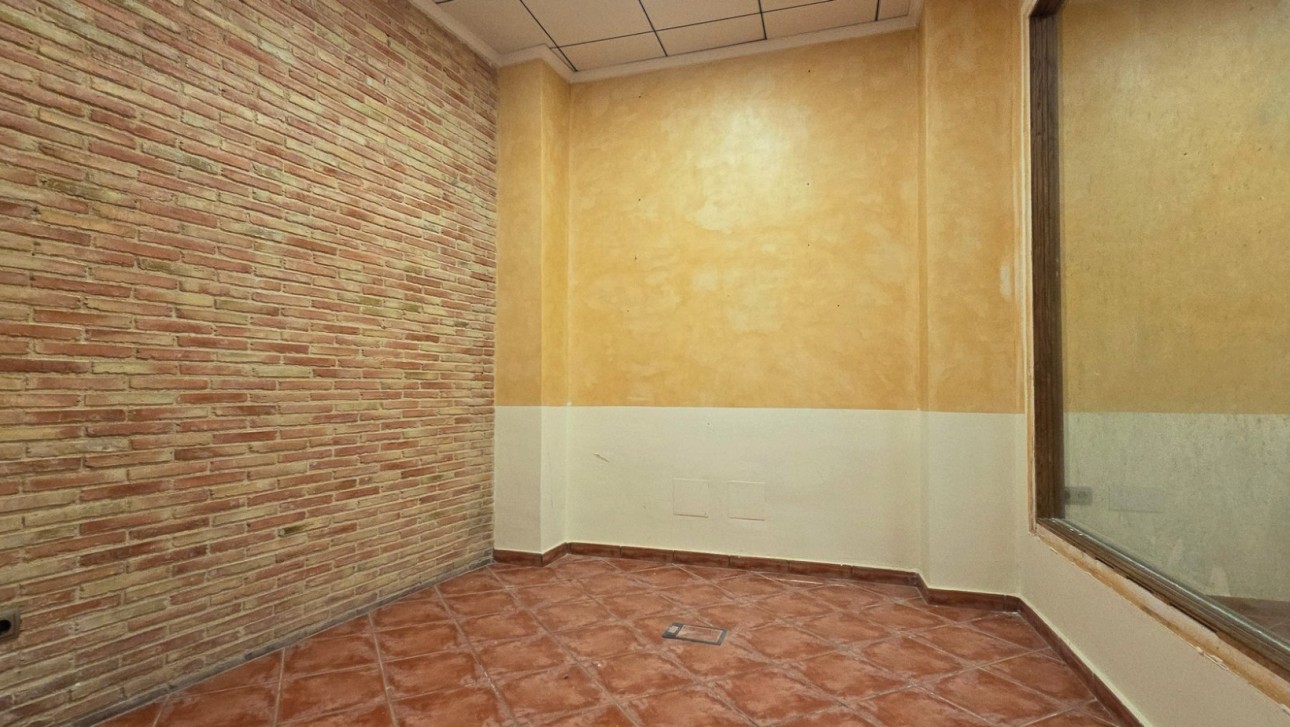 Revente - Commercial - Torrevieja - Centro