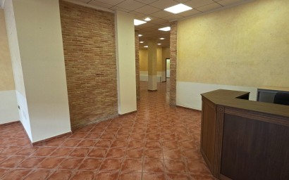 Alquiler a largo plazo - Comercial - Torrevieja - Centro