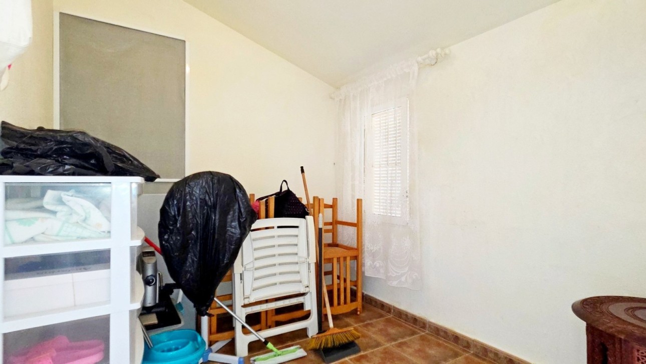Odsprzedaż - Kamienica - Torrevieja - Calas - norte ciudad
