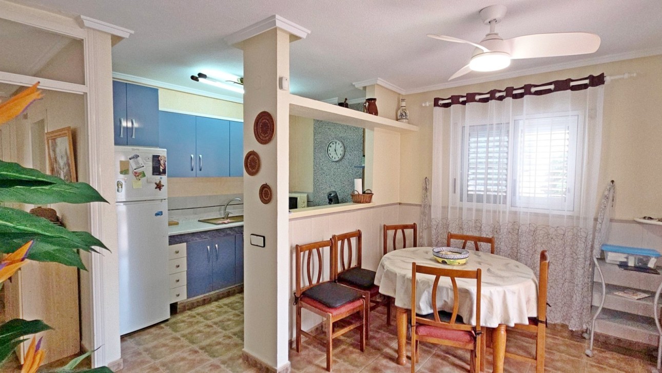 Odsprzedaż - Kamienica - Torrevieja - Calas - norte ciudad