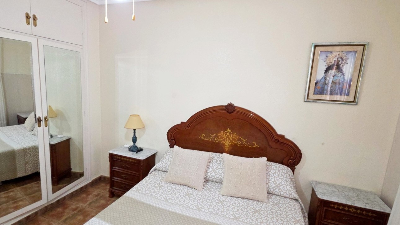 Odsprzedaż - Kamienica - Torrevieja - Calas - norte ciudad
