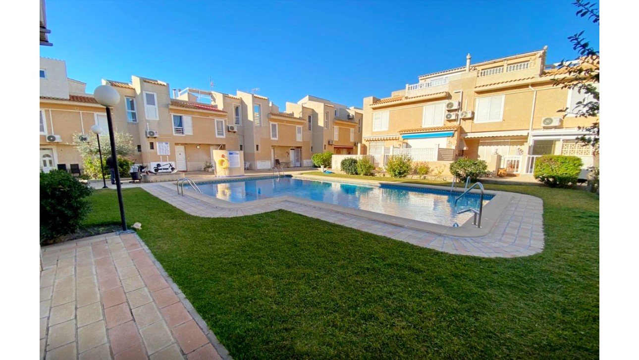 Resale - Townhouse - Torrevieja - Calas - norte ciudad