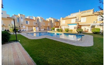 Resale - Townhouse - Torrevieja - Calas - norte ciudad
