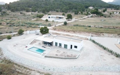 Новое здание - Villa - Pinoso - Casas Pastor