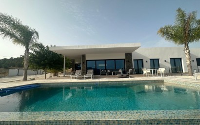 Новое здание - Villa - Pinoso - Casas Pastor