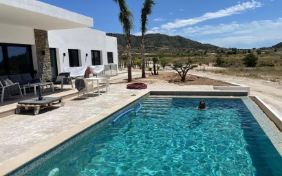 Новое здание - Villa - Pinoso - Casas Pastor
