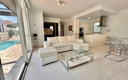 Herverkoop - Villa - Rojales - Pueblo