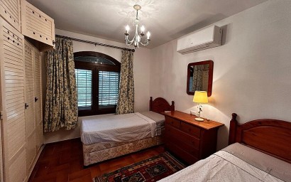 Resale - Villa - Orihuela Costa - Villamartín