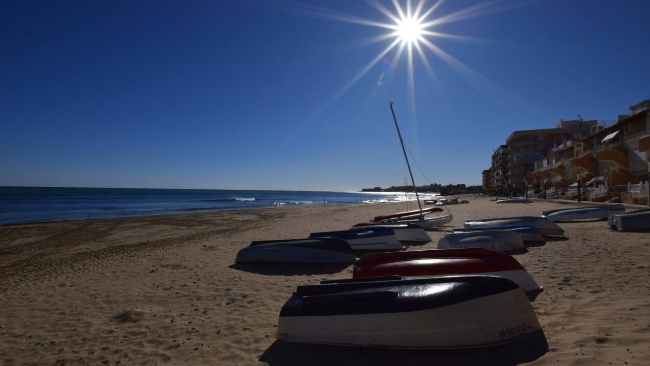 Resale - Apartment - La Mata