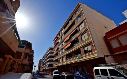 Reventa - Apartment - Torrevieja - Playa El Acequión