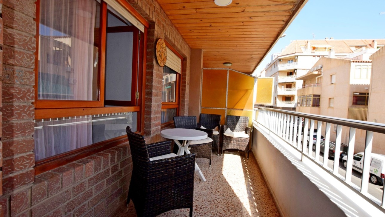 Reventa - Apartment - Torrevieja - Playa El Acequión