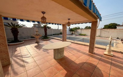 Herverkoop - Villa - Torrevieja - El Chaparral