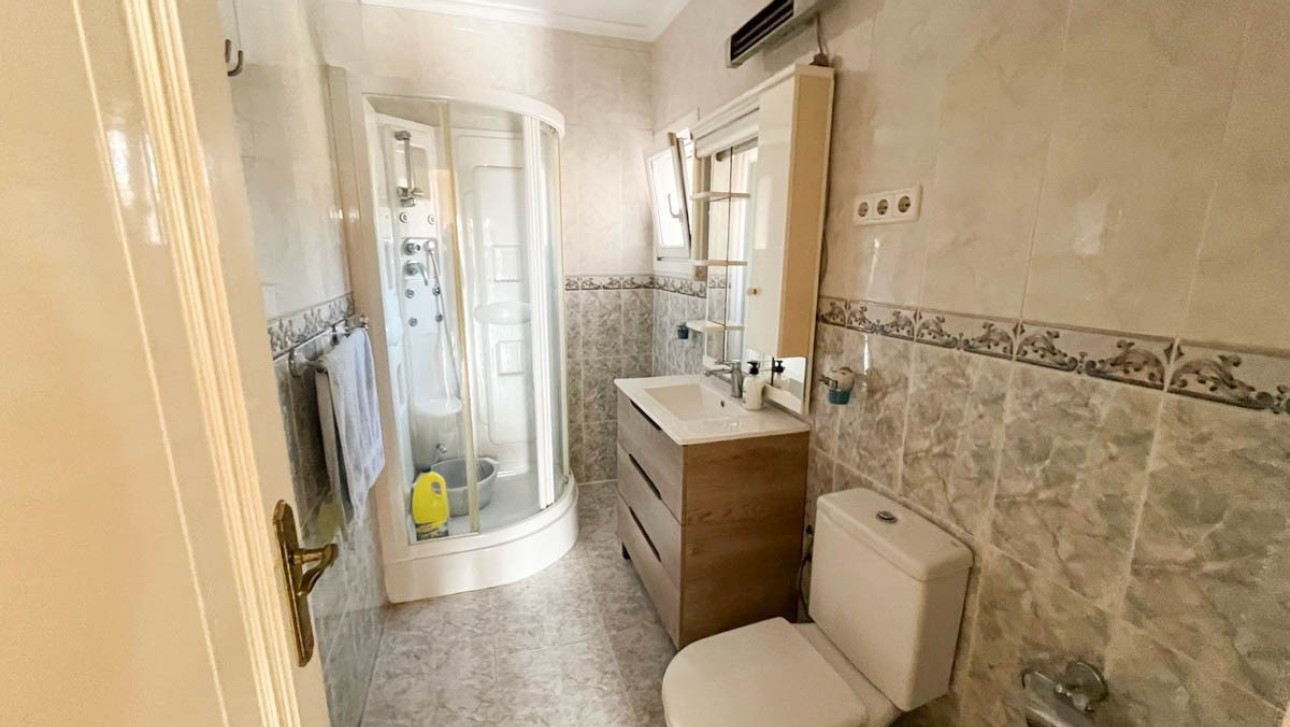 Herverkoop - Villa - Torrevieja - El Chaparral
