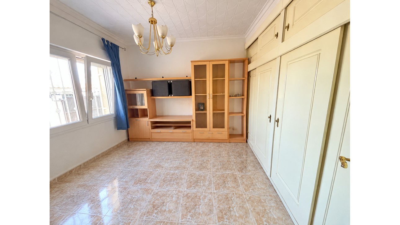 Herverkoop - Villa - Torrevieja - El Chaparral