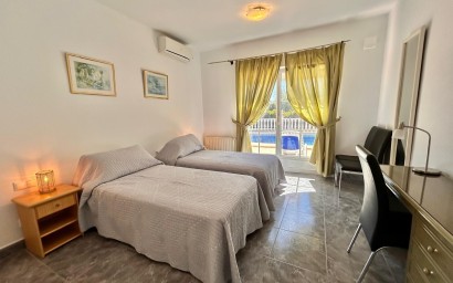 Reventa - Villa - Villamartin