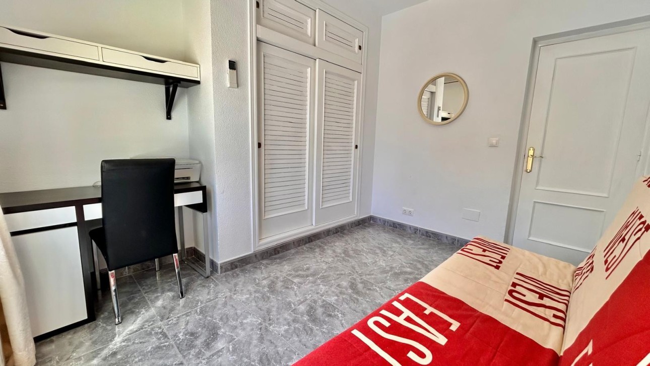 Reventa - Villa - Villamartin