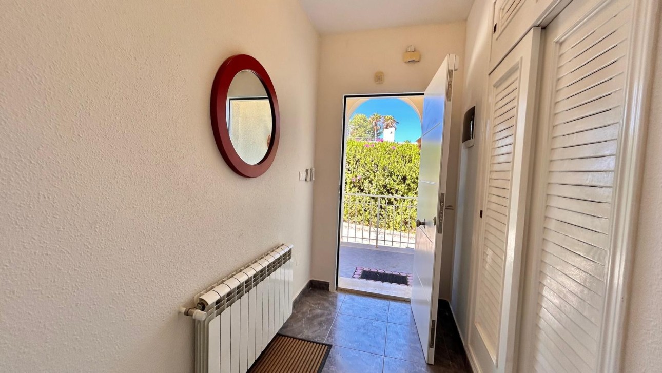 Reventa - Villa - Villamartin
