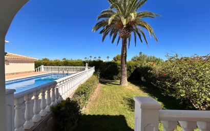 Reventa - Villa - Villamartin