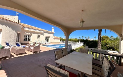 Reventa - Villa - Villamartin