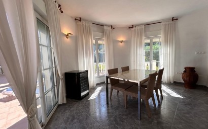 Reventa - Villa - Villamartin