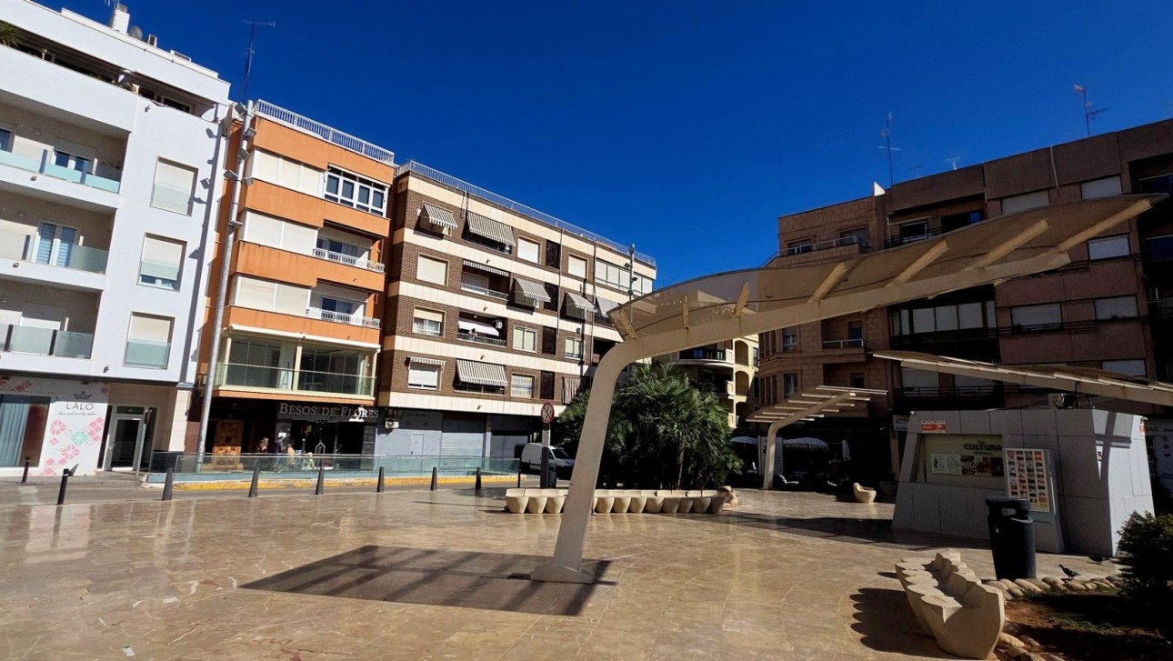 Перепродажа - Здание - Torrevieja - Centro ciudad