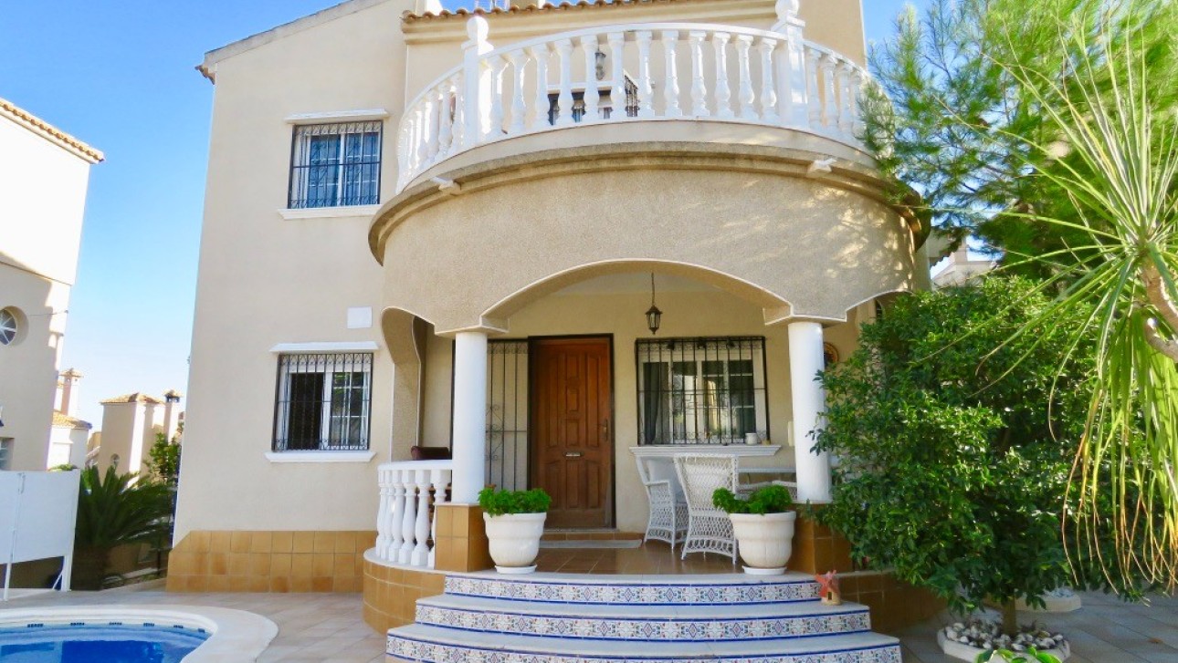 Перепродажа - Villa - Orihuela Costa - Las Filipinas