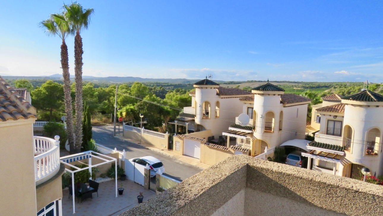 Перепродажа - Villa - Orihuela Costa - Las Filipinas
