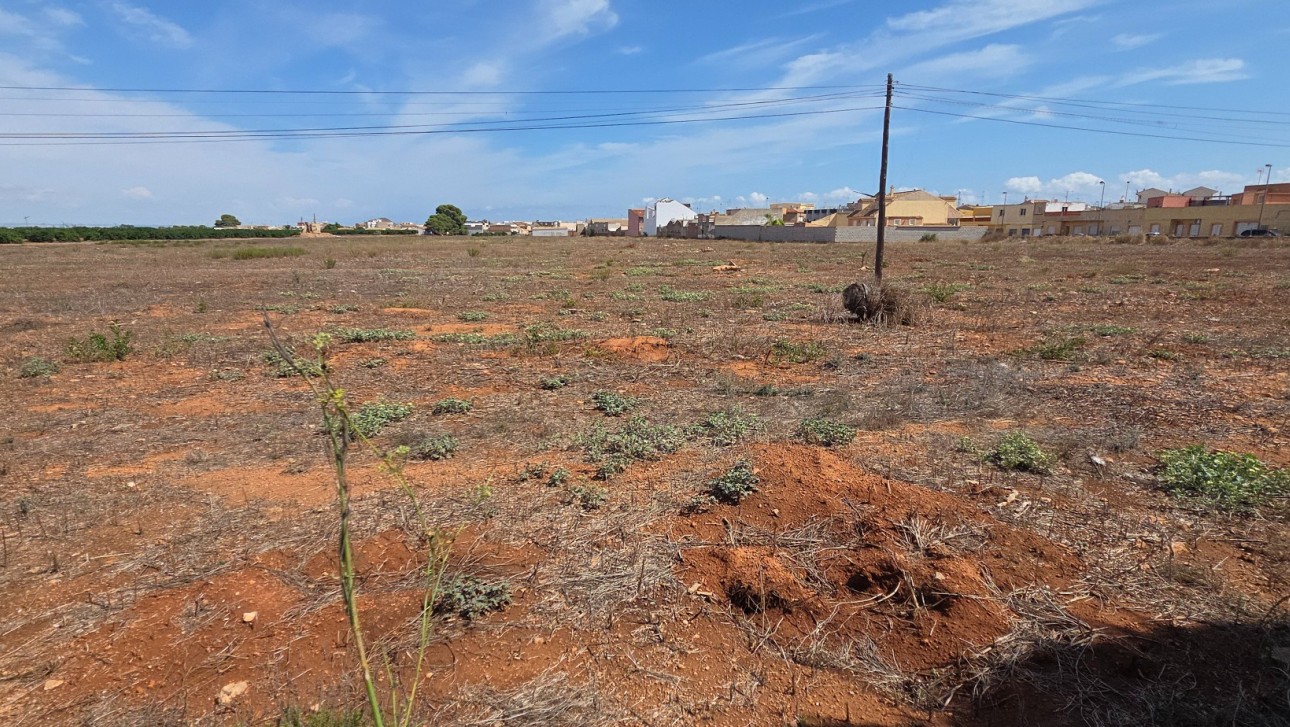 Resale - Plot / Land - Cartagena - Playa Honda