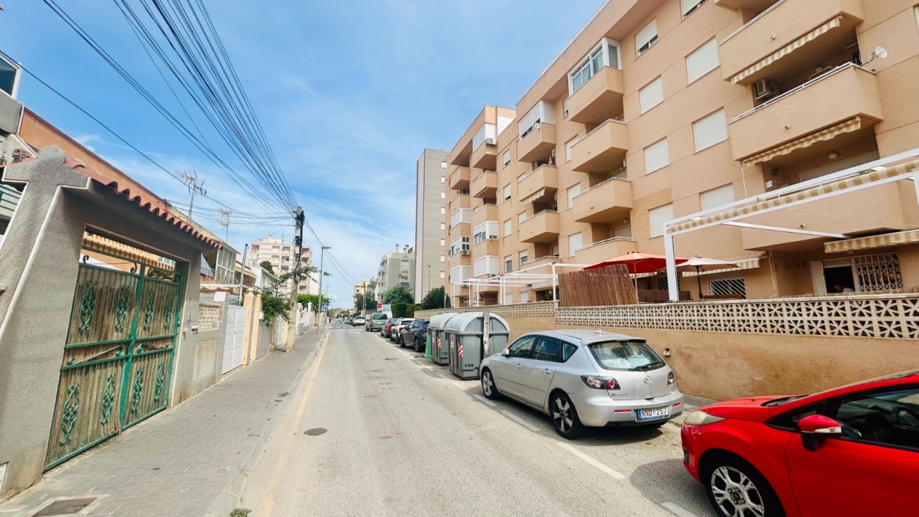 Resale - Apartment - Torrevieja - Nueva Torrevieja