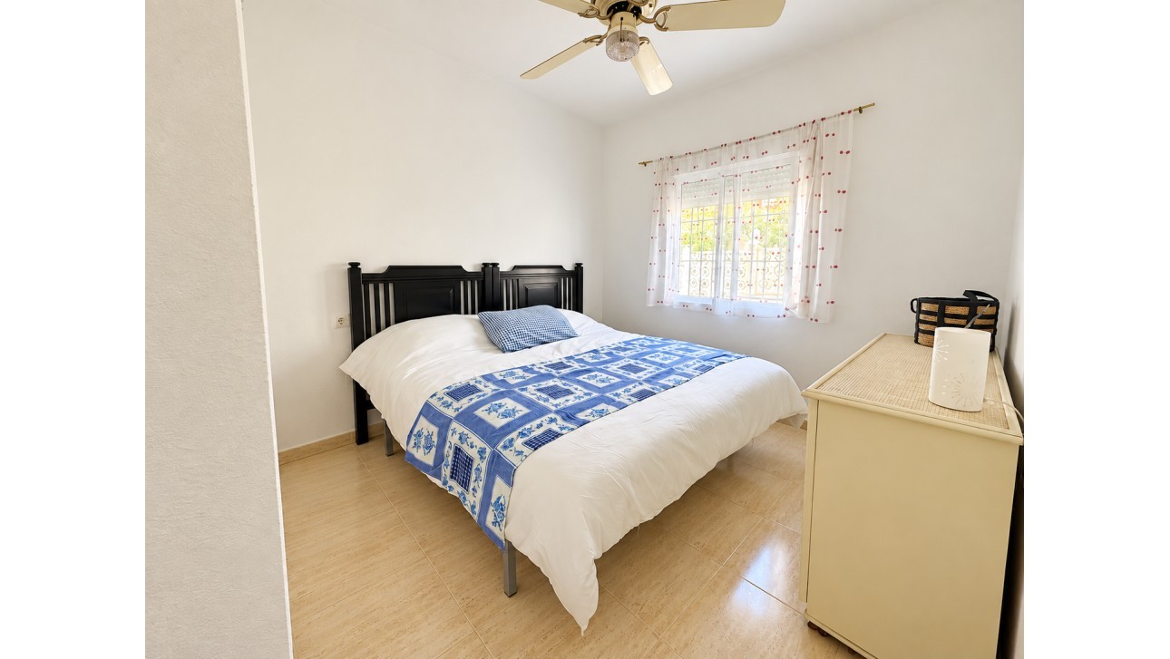 Resale - Apartment - Orihuela Costa - Las Filipinas