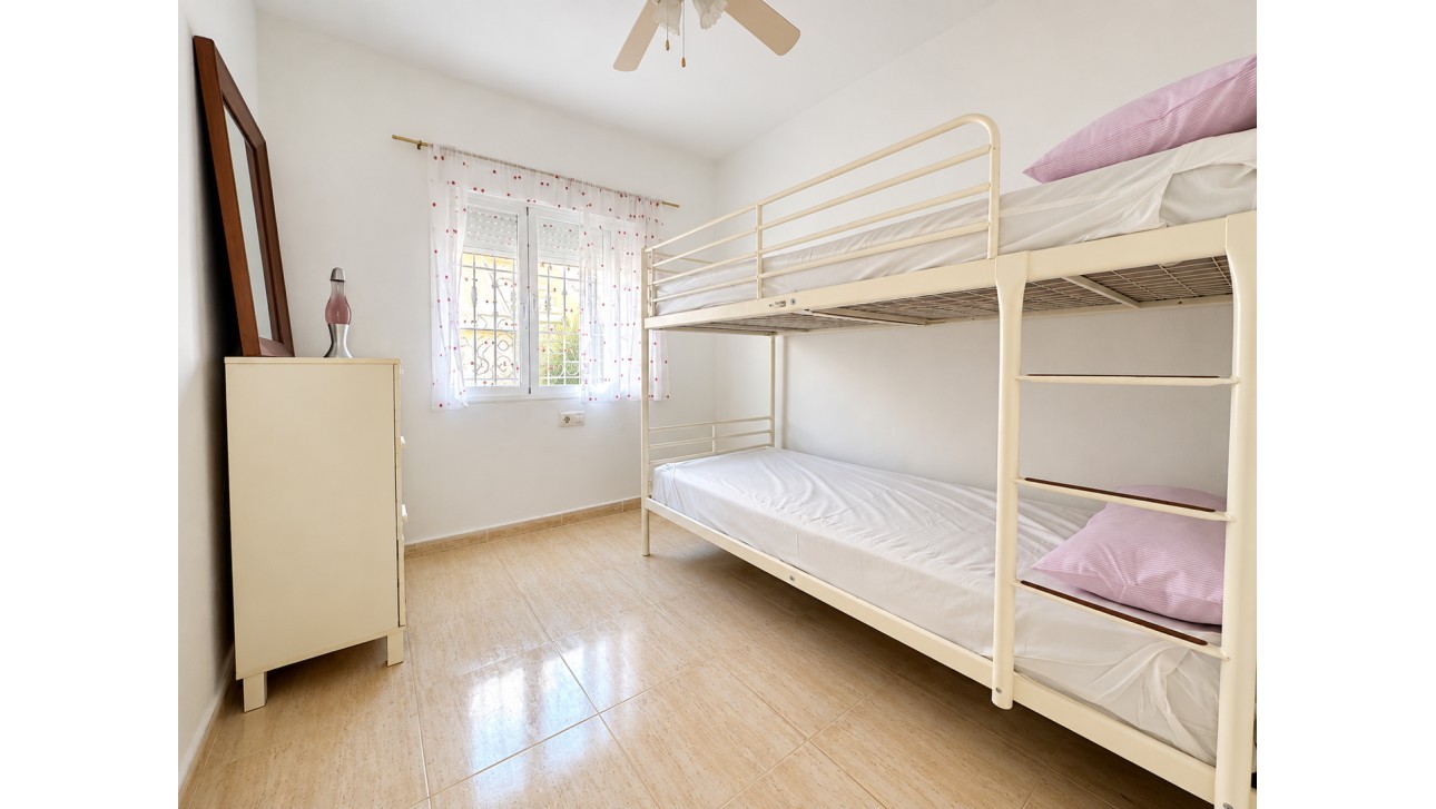 Resale - Apartment - Orihuela Costa - Las Filipinas