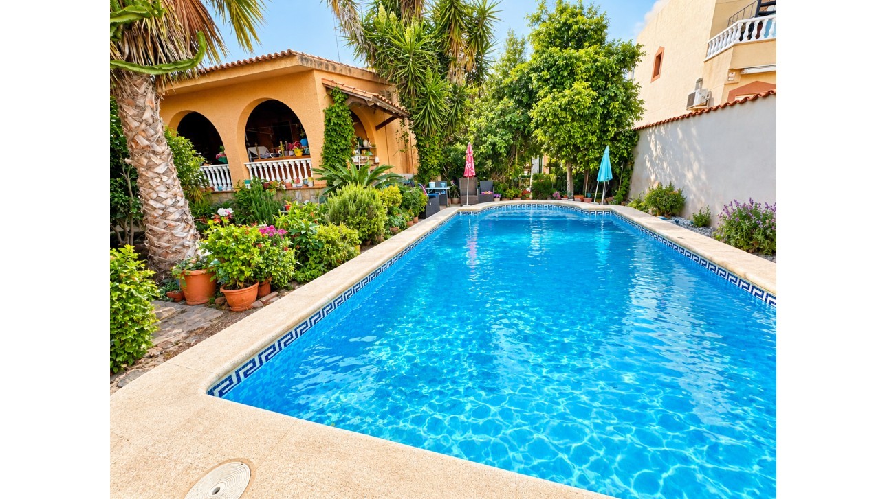 Перепродажа - Villa - Torrevieja - Calas - norte ciudad