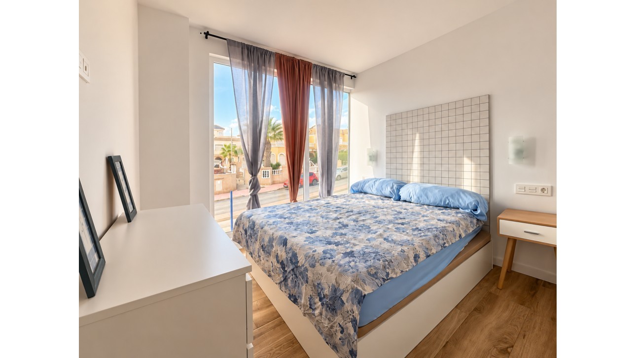 Herverkoop - Apartment - Orihuela Costa - Las Filipinas