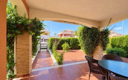Resale - Townhouse - Orihuela Costa - La Zenia
