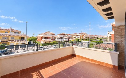 Resale - Townhouse - Orihuela Costa - La Zenia